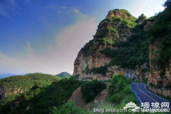 新浪旅游配图：盘山公路 来源：xdyan的新浪博客